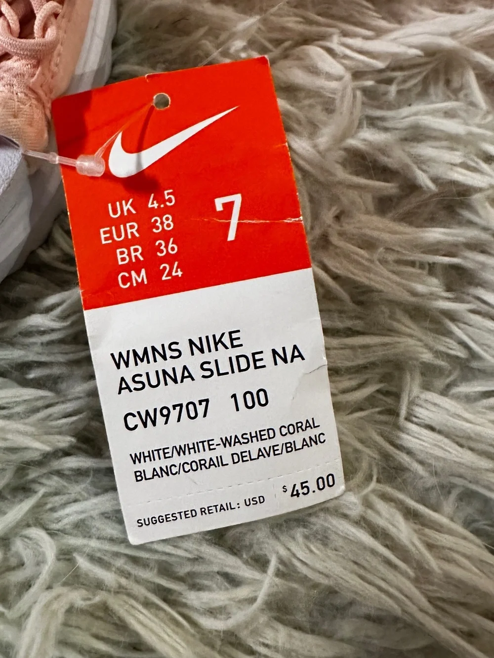 NWT Nike Women's Asuna Slide Sandals in White and Washed Coral Size 7